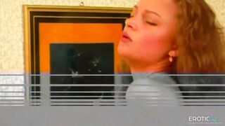 Retro youngster skank fingers her tight pussy