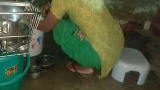 House Maid Do Hard-core Sex with House Owner