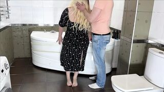 Older stepmom let me touch her big boobs and stepson poked her in the booty